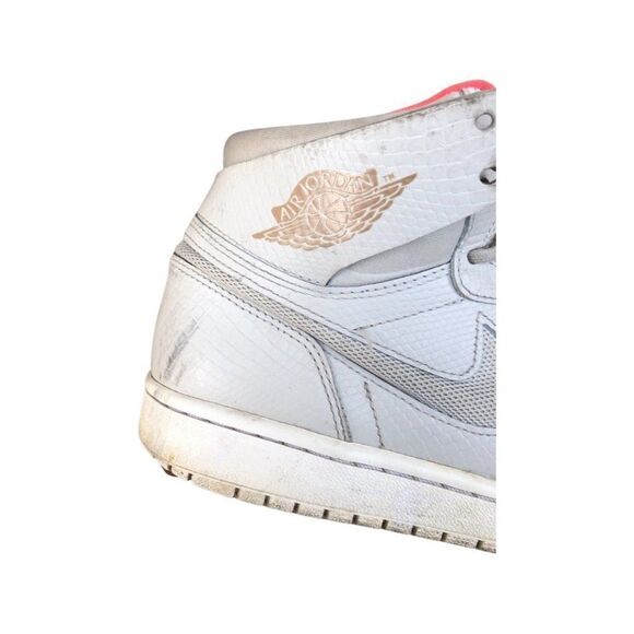 Nike Air Jordan 1 Retro High Nouveau Pure Platinum Crimson Size 8 - Picture 14 of 16